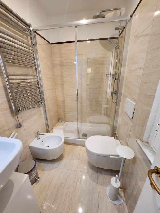 Monolocale Suite Con Terrazzino Rzym Zewnętrze zdjęcie